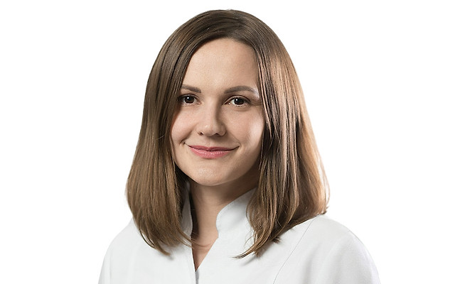 Толстова Анна Сергеевна